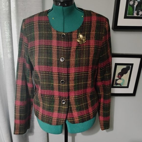 Vintage Fall Plaid Blazer with Leaf Pin, Sz 14 - Picture 2 of 8